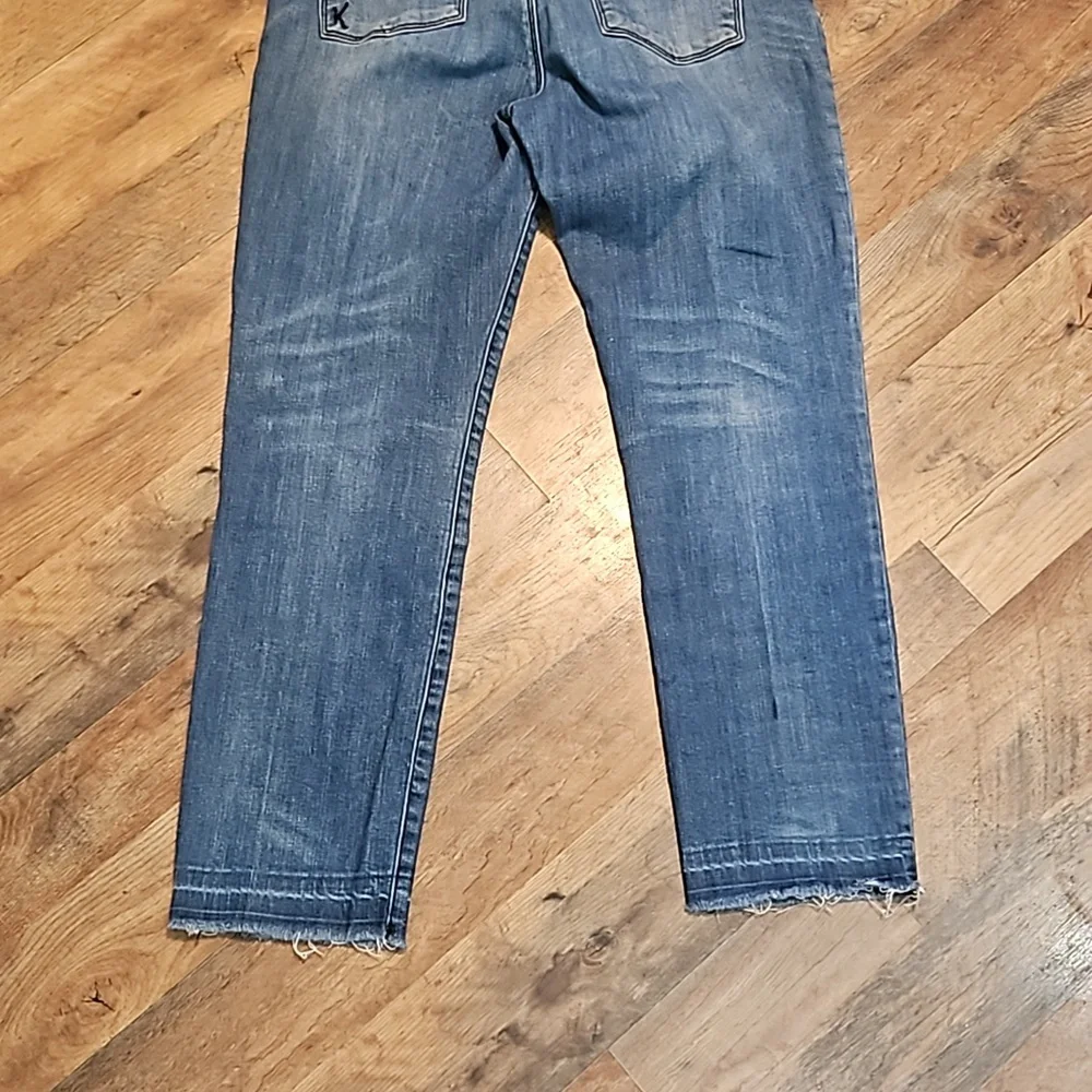 👖KUT FROM THE KLOTH DISTRESSED CROPPED JEANS👖